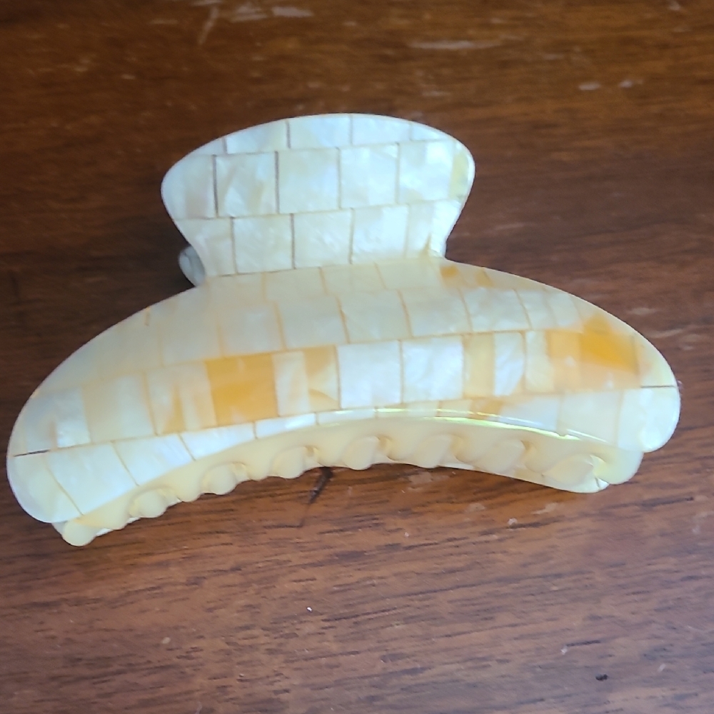 Yellow and Cream Hair Claw Clip